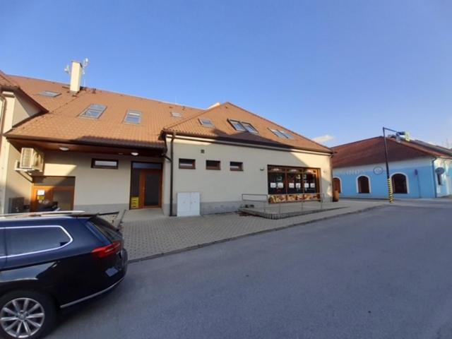 Apartman Kamenice Kamenice nad Lipou Luaran gambar
